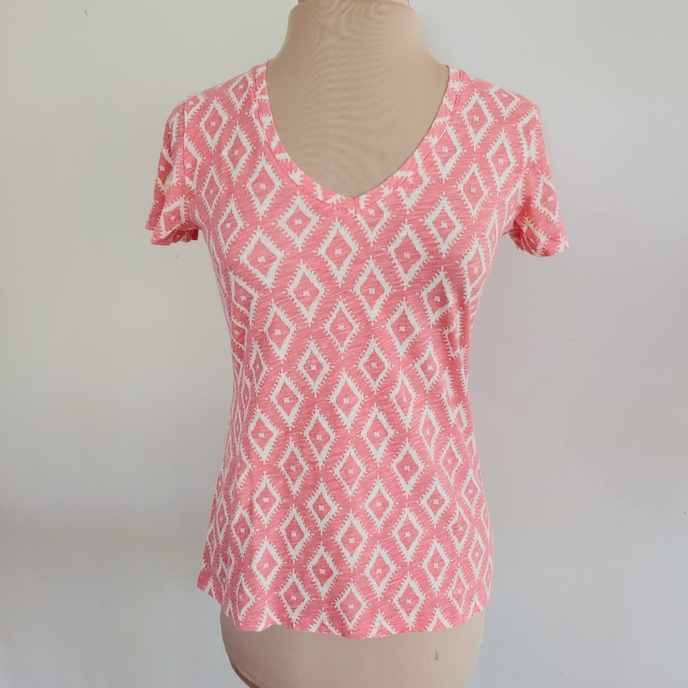 L.L. Bean short sleeve v neck tee